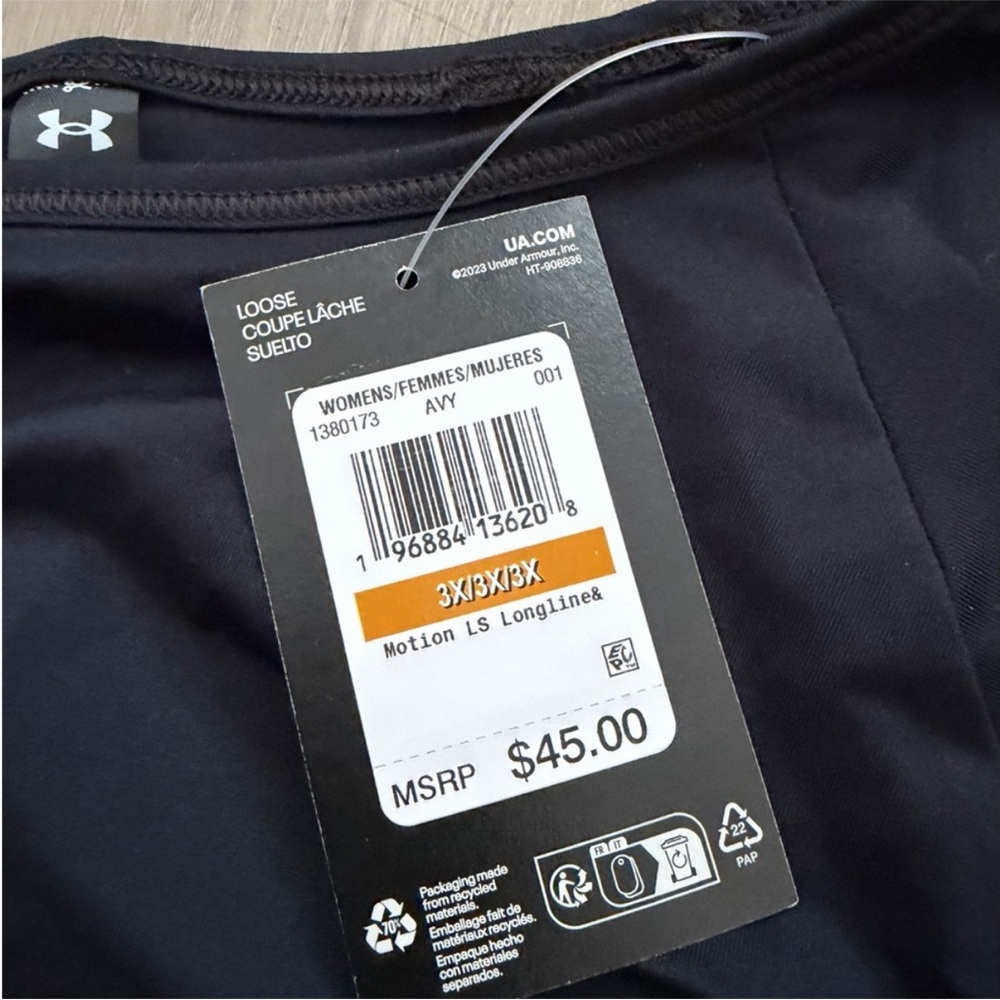 NWT Under Armour Women's Black Long Sleeve Top - Picture 7 of 9